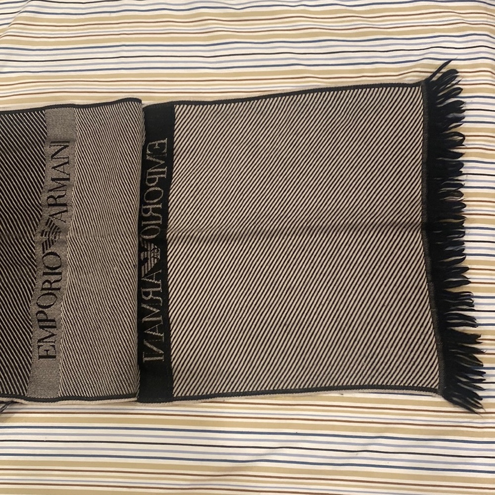 Scarf armani used almost new